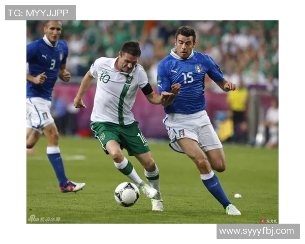 爱尔兰足球明星基恩的辉煌职业生涯与传奇故事解析 爱尔兰足球明星基恩的辉煌职业生涯与传奇故事解析