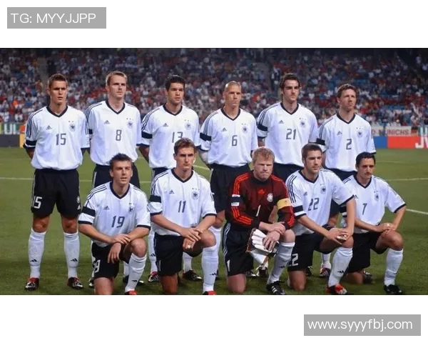 碧眼足球明星盘点揭秘他们的足球才华与个人魅力 碧眼足球明星盘点揭秘他们的足球才华与个人魅力